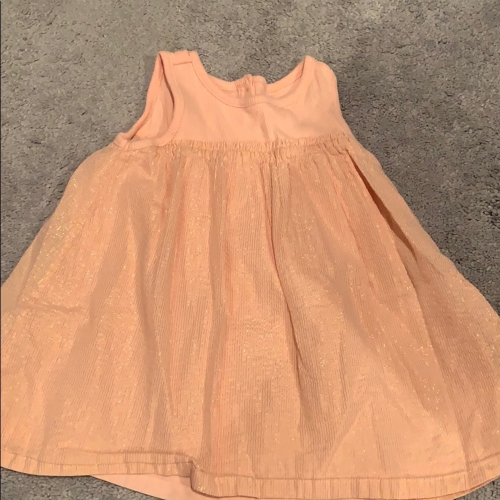 Baby Gap girls 18-24 mo pink dress w/ rose gold!